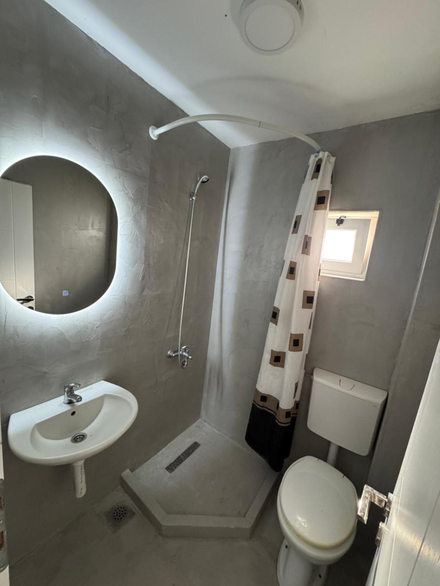 Etna Apartments อุลซิน ภายนอก รูปภาพ