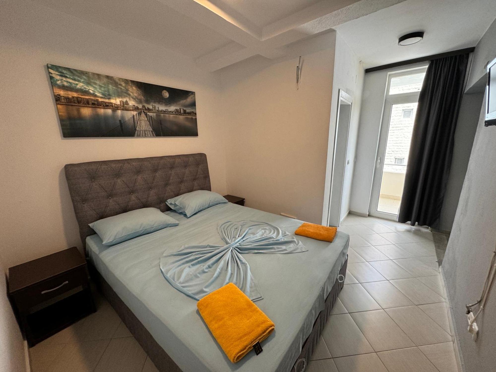 Etna Apartments อุลซิน ภายนอก รูปภาพ