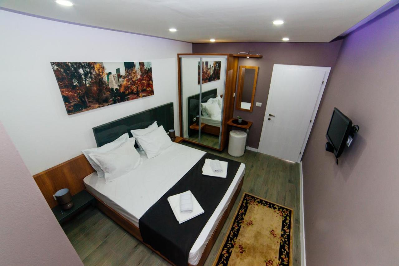 Etna Apartments อุลซิน ภายนอก รูปภาพ